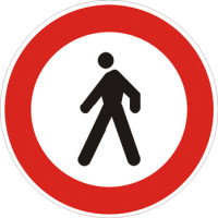 Transito vietato ai pedoni