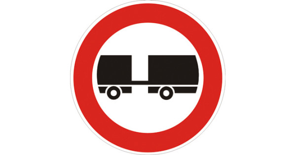Vieta Il Transito A Tutti Gli Autoveicoli